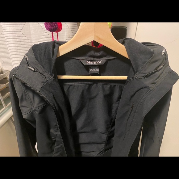 Marmot black hooded light jacket - Picture 4 of 6